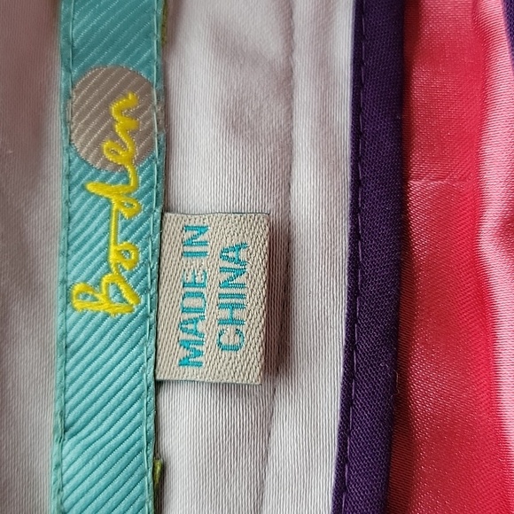 Boden Pencil Skirt Light Gray w/ Pink k Floral Print Size 6L - Picture 10 of 16